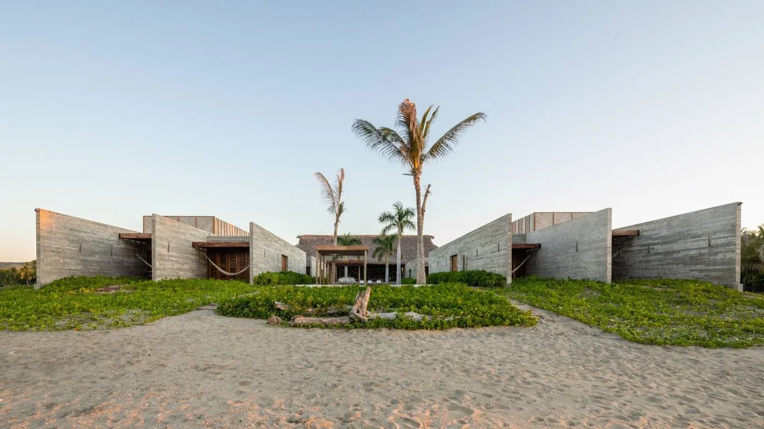 Casa_Cova_Unique_Stunning_Private_Villa_Luxury_Vacation_Heart_Oaxaca_Mexico_Main.webp