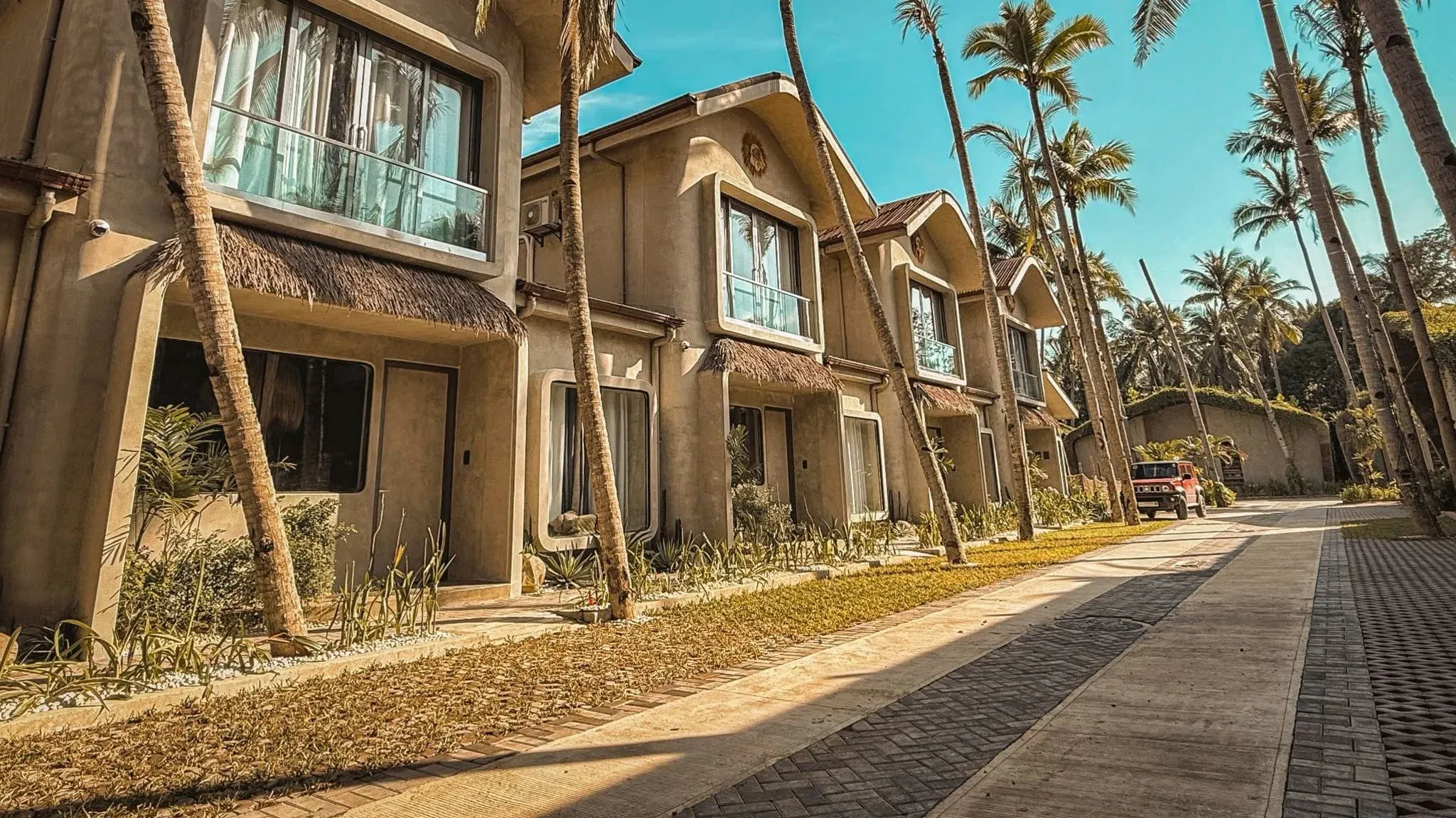 Diwatu_Villas_El_Nido_Luxury_Eco_Pool_Villas_Palawan_Architecture_Outside.webp