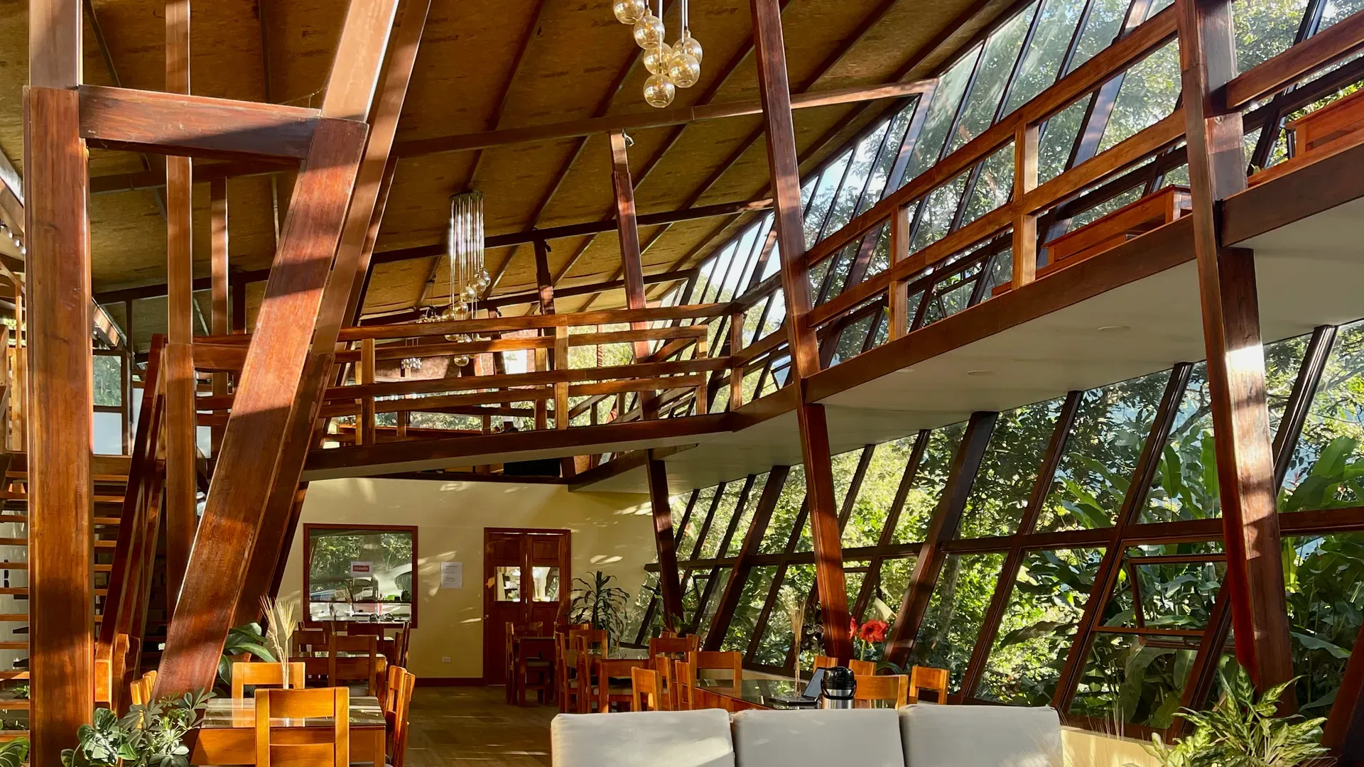 Ecoterra_Inka_Lodge_Unique_Jungle_Retreat_in_the_Heart_of_Cusco_Peru_Main.webp
