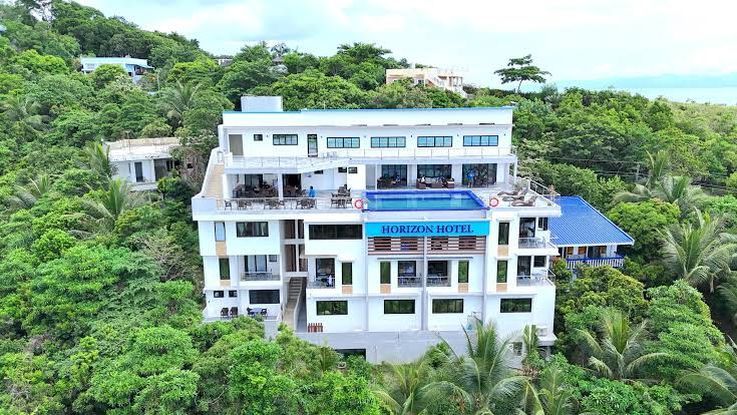 Horizon_Hotel_Romblon_Luxury_Resort_Philippines_Architecture.webp