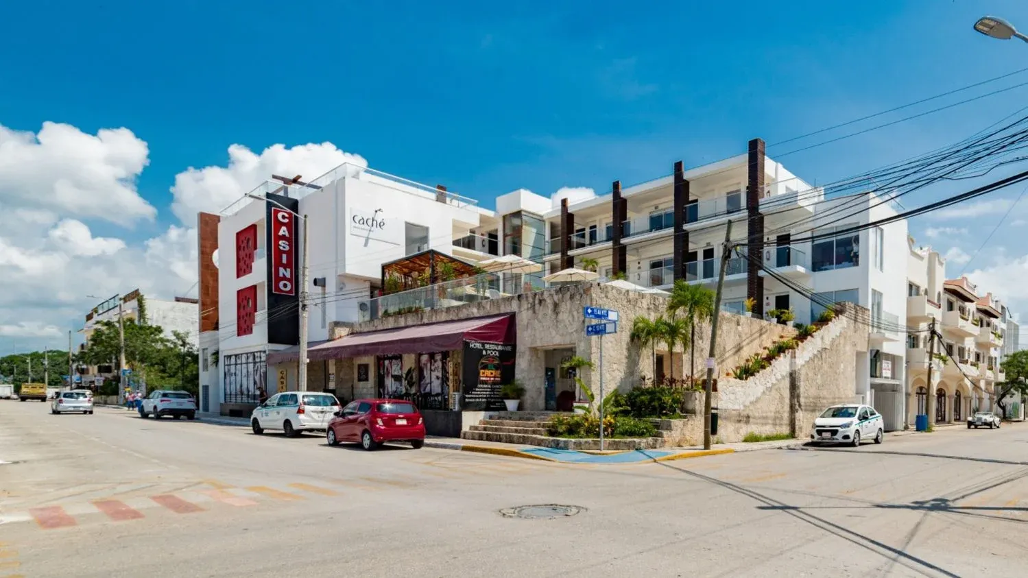 Hotel_Boutique_Cache_Playa_del_Carmen_Adults_Only_Boutique_Hotel_Architecture.webp