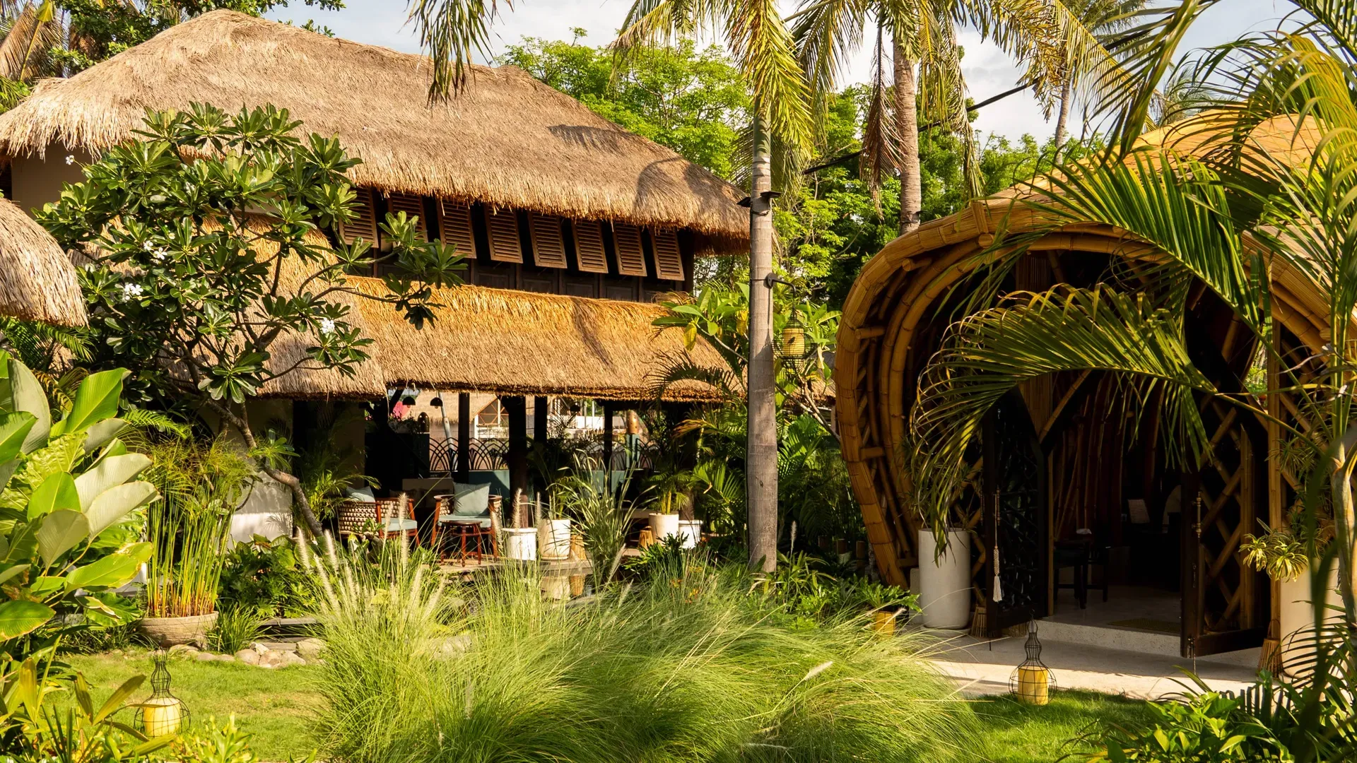 Villa_Tokay_Gili_Air_Private_Pool_Bamboo_Villas_Lombok_Indonesia_Balinese_Style_Resort_F.webp